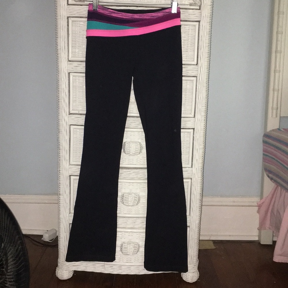 Ivivva yoga pants